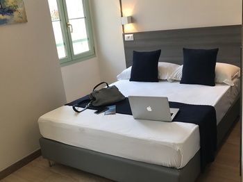 Boutique Neptune Hotel